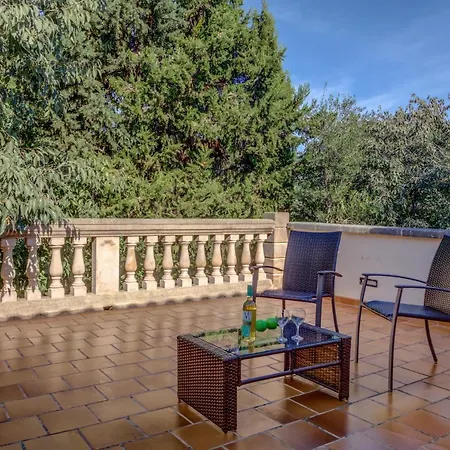 Holiday home Can Plomer